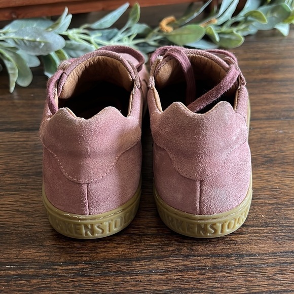 NWOB Birkenstock Unisex Porto Kids Suede Shoe, Lavender | size 33 (2.5/3) - Picture 7 of 14